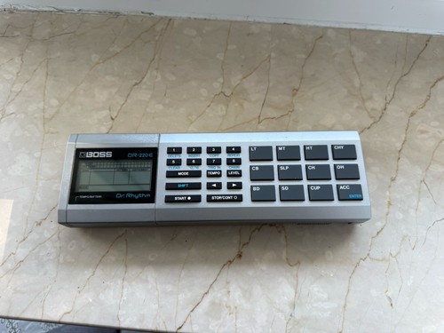 Boss 220 drumcomputer - dr-220,
